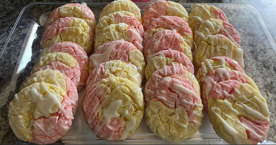 Strawberry Lemonade Cookies